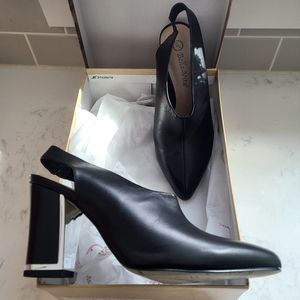 Bella Vita Sling Back Shoes